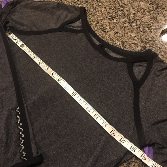 Lululemon Grey Long Sleeve Top w/Black Detail, FUN Cutouts & Reflective Trim - Picture 14 of 14